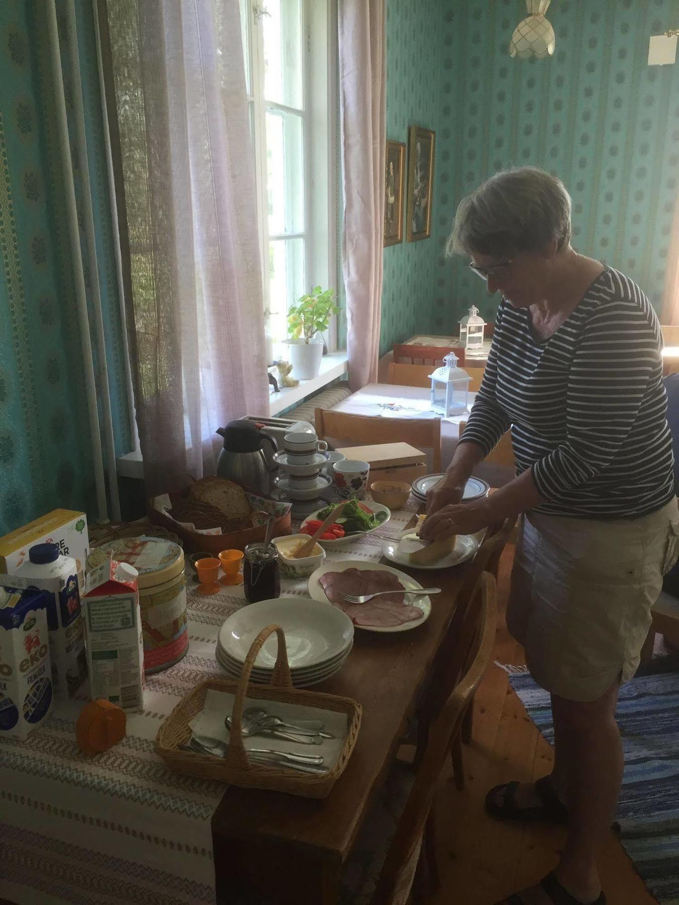 Mora Vandrarhem Och Gaesthem Vinas Экстерьер фото